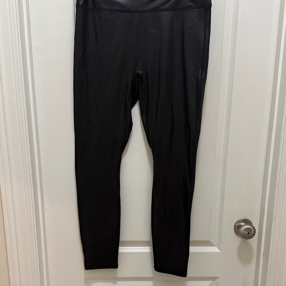 Fabletics Black faux leather Leggings.  XL NWT